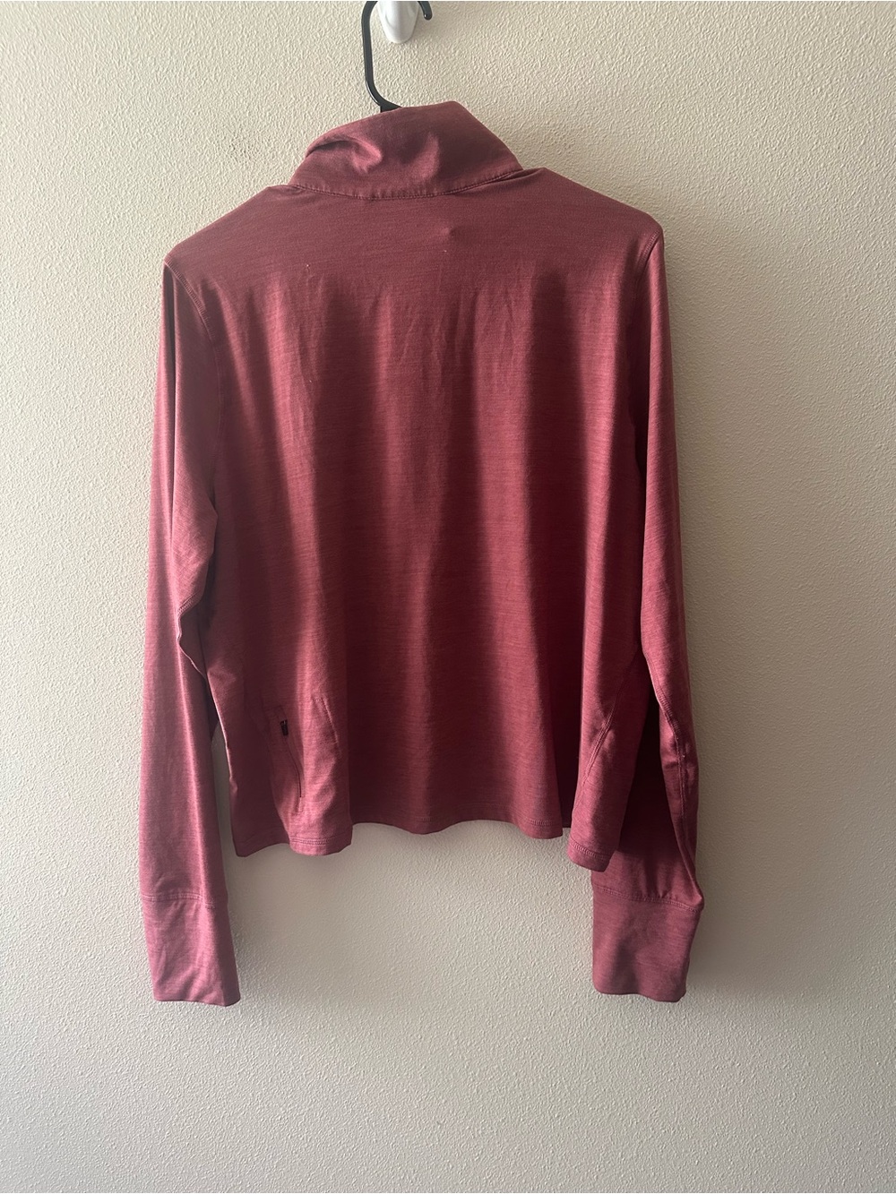 Vuori crescent half zip pullover sweatshirt pink rose best fits a large - Picture 4 of 7